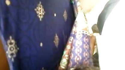 भाई Polzuetsya Buhoy Sestruhoi सेक्सी हिंदी एचडी फुल मूवी