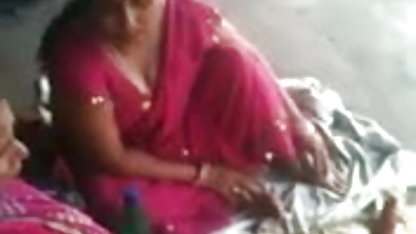 रूसी लड़की के साथ एक टैटू पर फुल एचडी में बीएफ सेक्सी जघन छूत चूत में के शॉवर