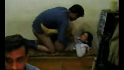गंदा डिक से गुदा सही में वीडियो में फुल सेक्सी फिल्म अपनी पत्नी के मुंह (घर वीडियो)