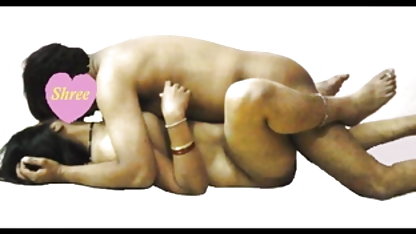 यार है एक विशाल थोड़ा बौना में एक छोटे चूत सेक्सी फुल एचडी हिंदी