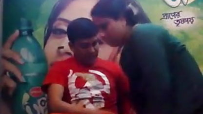 पतला के साथ फुल एचडी सेक्स मूवी छोटे स्तनों बनाता है मुठ्ठी घुसाना मुंडा योनि में तेल