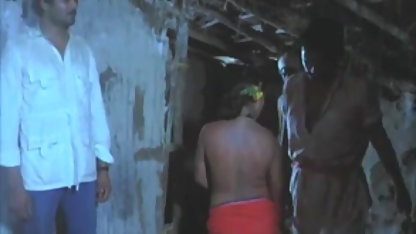 परिपक्व प्रोकाग्निक खाती है एक केक के साथ एक पेशाब के Cohabitor सेक्सी फुल ओपन
