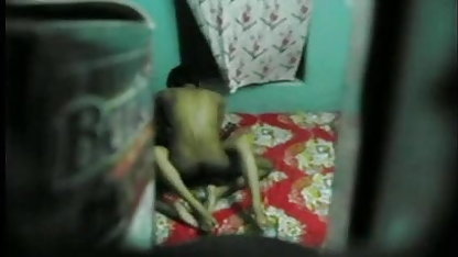 पुराना दादा fucks दो के अपने फुल सेक्सी हिंदी पोती में के जंगल
