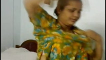 पोपू ब्लू सेक्सी फुल मूवी में चोट और सुखद