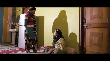 पत्नी यह पसंद है जब वह फिल्म सेक्सी फुल एक उपहार के बिना एक मोटी डिक द्वारा पिछवाड़े में गड़बड़ है ।