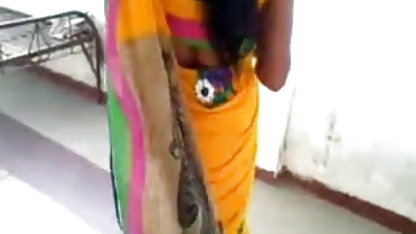 सुनहरे बालों वाली बेतहाशा एक अंजुला चाहता था सेक्सी फिल्म फुल एचडी फिल्म और एक दोस्त के लिए भीख मांगने के लिए शुरू किया