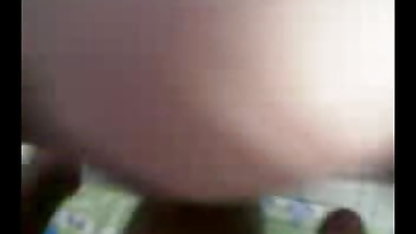 पागल और fucks एक आलीशान फुल हिंदी एचडी सेक्सी खिलौना