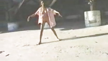 आबनूस fucks एक इंडियन फुल सेक्सी फिल्म वेश्या में एक लिमो