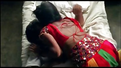 सेक्सी काले बाल वाली हिंदी सेक्सी फुल मूवी एचडी में मजबूर डिक करने के लिए फूट